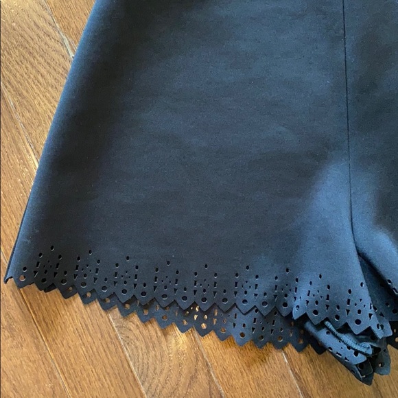 Clover Canyon Black Shorts Size Small